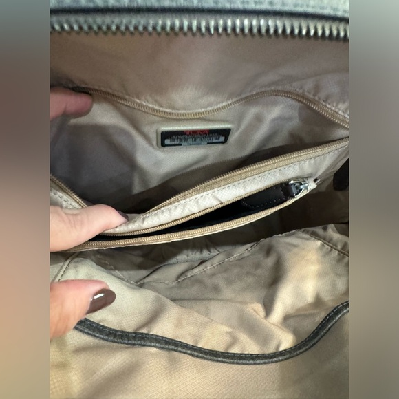 TUMI laptop bag. New without tags. Never been used. So classic - Picture 5 of 15